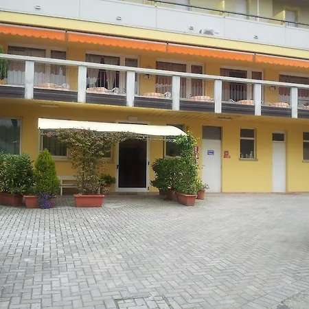 Hotel Meridiana Tabiano Terme