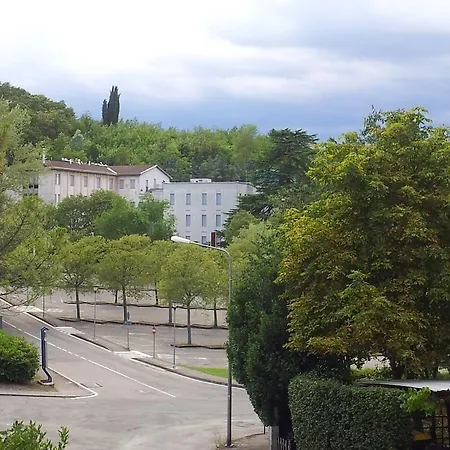 Meridiana ホテル 3*