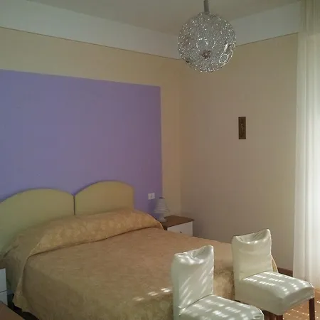 Meridiana Szálloda 3*