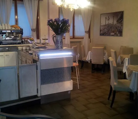 Отель Meridiana Tabiano Terme